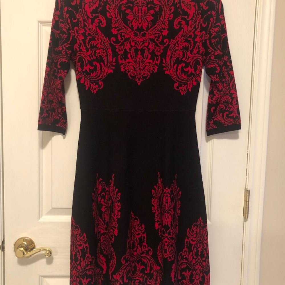 Dana Buchman Red/Black Knit Dress - Picture 5 of 9